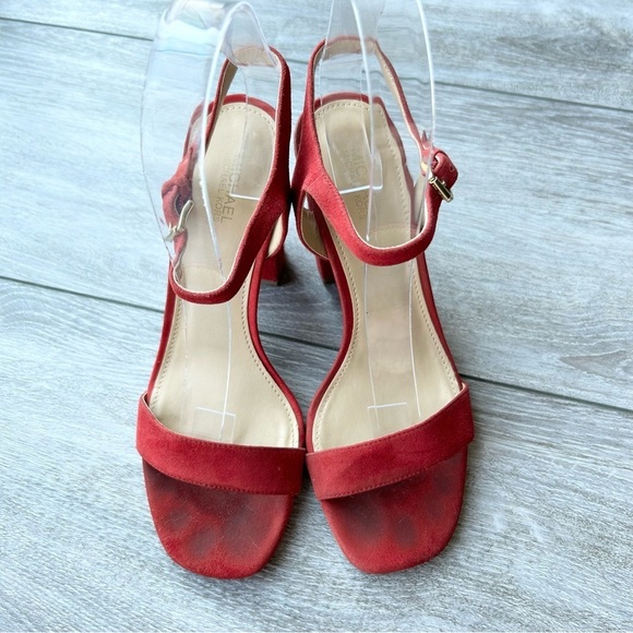Michael KORS Francine Block Heel Strappy  Sandal in scarlet - Picture 3 of 15